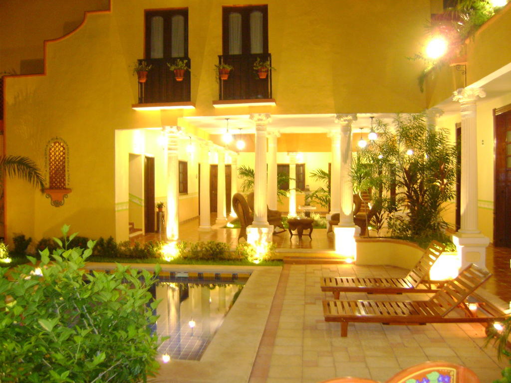 Casa De Las Columnas Mérida Dış mekan fotoğraf